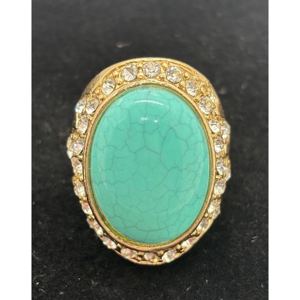 Cocktail Ring Size 7.5 Chunky Statement Piece Gold Tone And Blue Fashion Item